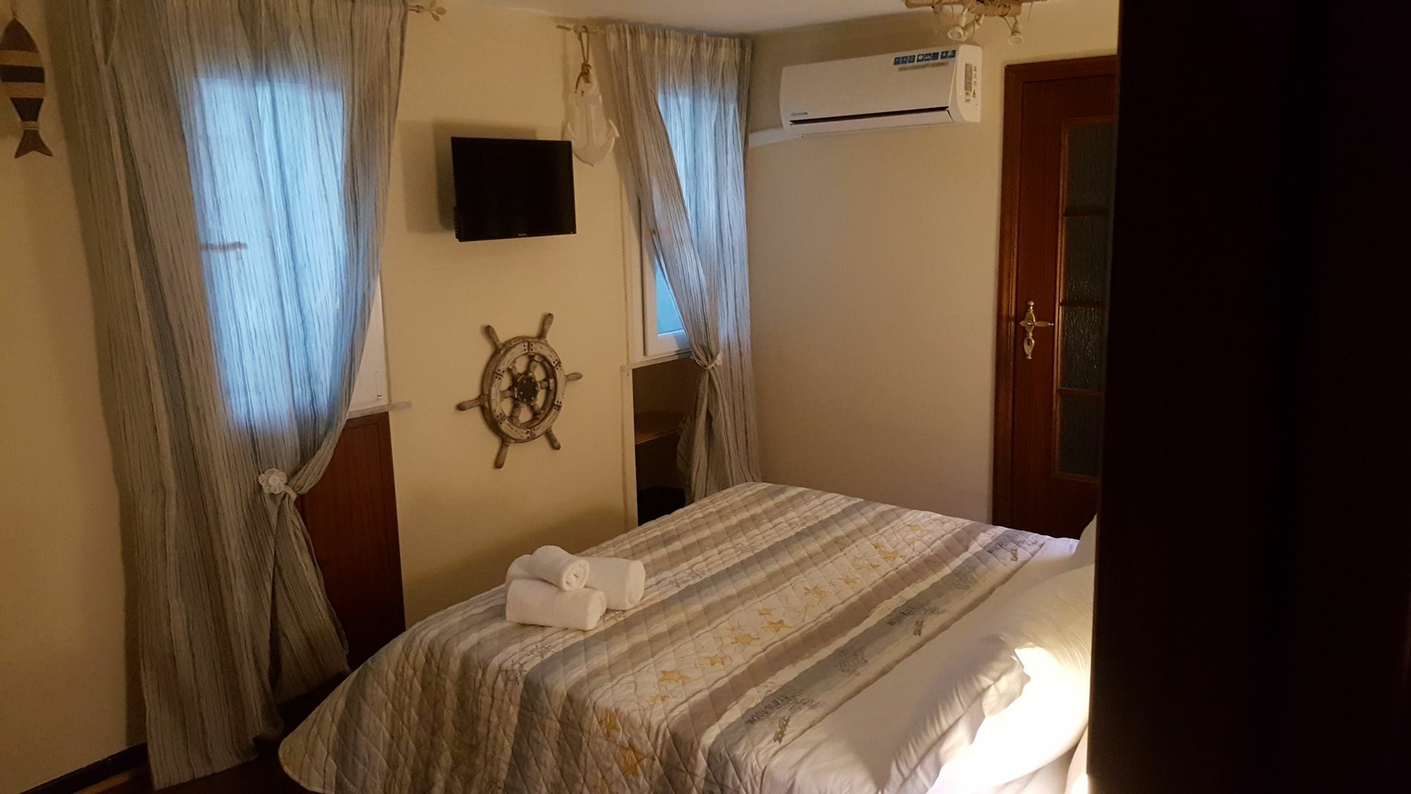 B&Bistrot Napoli Eksteriør bilde